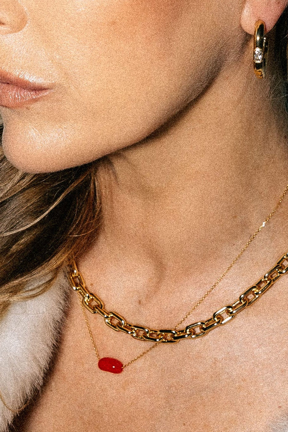 Bean Up Necklace - Red Pill